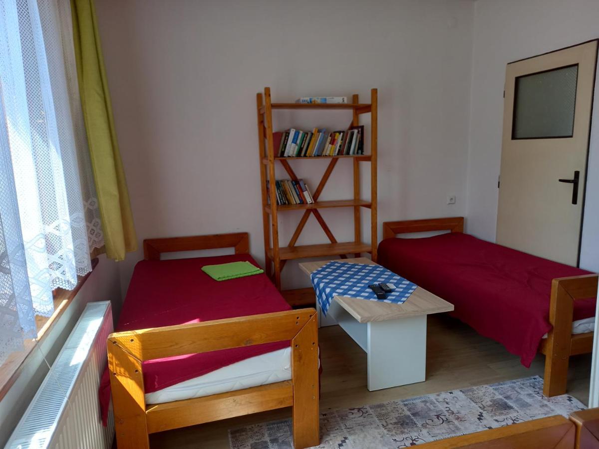 Apartman Na Polesi Дестне в Орлицки хора Екстериор снимка